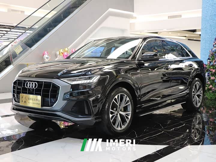 Audi Q8 55 TFSI luxury and dynamic - автомобиль из Китая