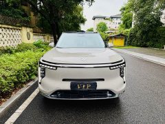 IM Motors Zhiji LS9 2026 66 Ultra - фото 2