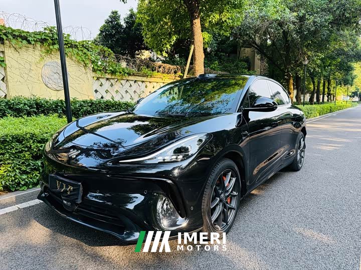 IM Motors Zhiji LS6 Max super long battery life version