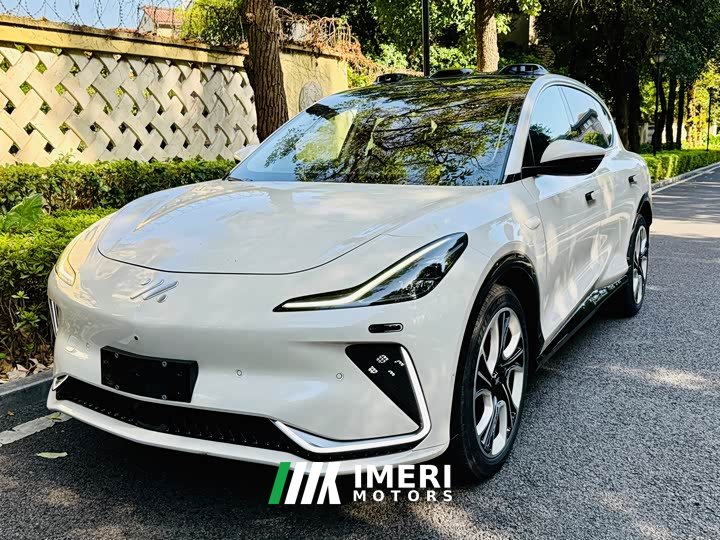 IM Motors Zhiji LS7 100kWh Pro four-wheel drive version - автомобиль из Китая