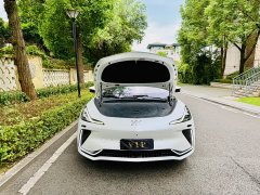 IM Motors Zhiji LS7 90kWh Elite four-wheel drive version - фото 8