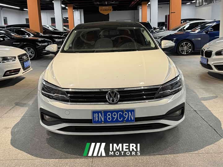 Volkswagen Lingdu 230TSI DSG Fashion Edition - автомобиль из Китая