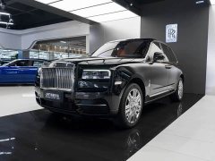 Rolls-Royce Cullinan 2018 five-seater version - фото 1