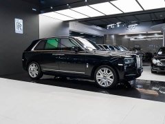 Rolls-Royce Cullinan 2018 five-seater version - фото 13