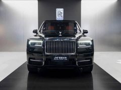 Rolls-Royce Cullinan 2018 five-seater version - фото 2