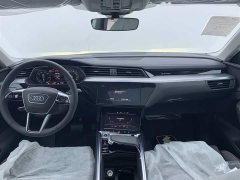 Audi e-tron 2021 50 quattro luxury - фото 17