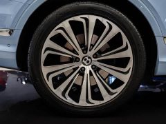 Bentayga plug-in hybrid 3.0T PHEV - фото 16