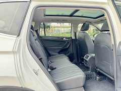 Volkswagen Tiguan L 280TSI automatic two-wheel drive Chaochuang limited edition - фото 11