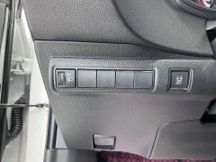 Toyota Ralink TNGA 1.5L CVT Advanced Edition - фото 8