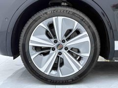 Hongqi E-HS9 690km flagship version six seats - фото 9
