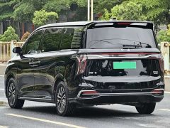 Hongqi HQ9 PHEV 2.0T four-wheel drive business version - фото 12
