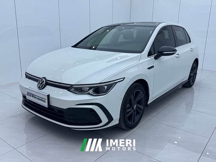 Volkswagen Golf 2021 280TSI DSG R-Line - автомобиль из Китая