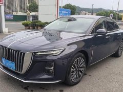 Hongqi H5 2023 2.0T automatic smart connected flag version - фото 1