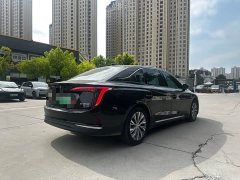 Hongqi E-QM5 620km PLUS - фото 11