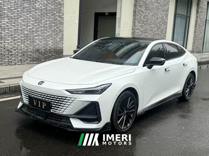 Changan UNI-V 1.5T sports version - автомобиль из Китая