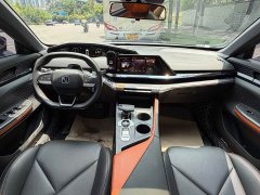 Changan UNI-V 1.5T premium - фото 7