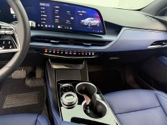 Cadillac GT4 2023 25T luxury - фото 14