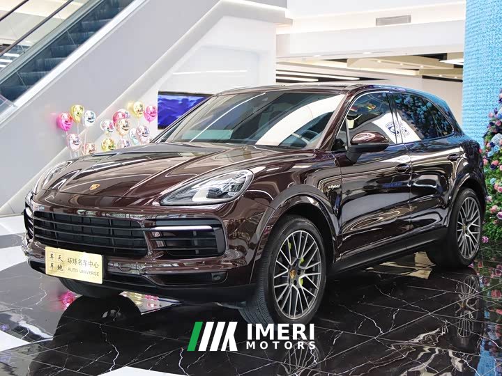 Porsche Cayenne New Energy Cayenne E-Hybrid 2.0T - автомобиль из Китая