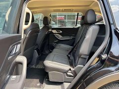 Hongqi HS7 PHEV 2.0T PHEV four-wheel drive flag collar version 6 seats - фото 11