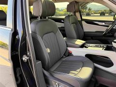 Volkswagen Touron facelift 380TSI four-wheel drive luxury version - фото 8