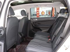 Volkswagen Tiguan L 330TSI automatic two-wheel drive R-Line version - фото 11