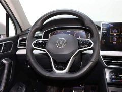 Volkswagen Tiguan L 330TSI automatic two-wheel drive R-Line version - фото 13