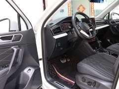 Volkswagen Tiguan L 330TSI automatic two-wheel drive R-Line version - фото 9