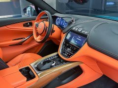 Aston Martin DBX 2020 4.0T V8 - фото 11