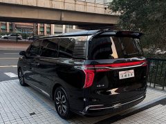 Hongqi HQ9 2023 2.0T Zhilian Qiyun Edition - фото 4