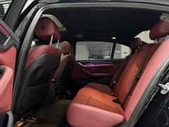 BMW 5 Series facelift 530Li leading M sports package - фото 12