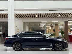 BMW 5 Series facelift 530Li leading M sports package - фото 4