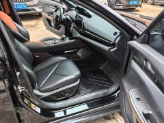 Changan UNI-V 1.5T sports version - фото 6