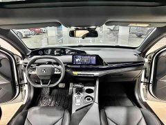 Changan UNI-V 1.5T Excellent Type - фото 7