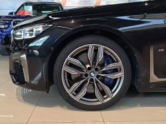 BMW 7 Series 2019 Facelift M760Li xDrive V12 Sports Package - фото 6