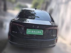 Hongqi E-QM5 620km PLUS - фото 3