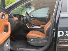 Hongqi HS7 PHEV facelift 2.0T PHEV four-wheel drive 2 million commemorative edition 6 seats - фото 14