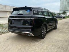 Hongqi HS7 PHEV facelift 2.0T PHEV four-wheel drive 2 million commemorative edition 6 seats - фото 4