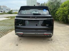 Hongqi HS7 PHEV facelift 2.0T PHEV four-wheel drive 2 million commemorative edition 6 seats - фото 5