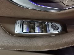Mercedes-Benz E-Class 2 E 300 L Luxury - фото 9
