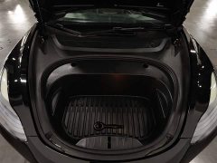 Tesla Model 3 rear-wheel drive version - фото 6