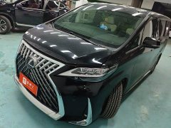 Lexus LM 2020 300h seven-seater elegant version - фото 1