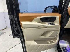 Mercedes-Benz Vito 2023 2.0T Elite Edition 7 seats - фото 14