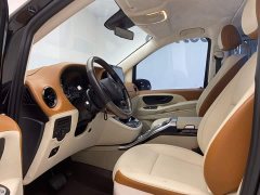 Mercedes-Benz Vito 2023 2.0T Elite Edition 7 seats - фото 17