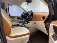Mercedes-Benz Vito 2023 2.0T Elite Edition 7 seats - фото 18