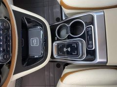 Mercedes-Benz Vito 2023 2.0T Elite Edition 7 seats - фото 20