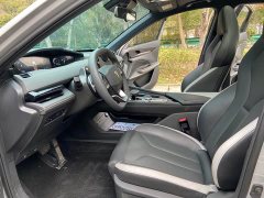 Changan UNI-V 1.5T premium - фото 4