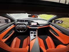 Changan UNI-V 1.5T sports version - фото 6