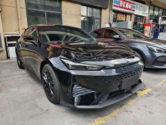 Changan UNI-V 1.5T exclusive - фото 3