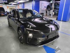 NIO ET5T 75kWh Touring - фото 11