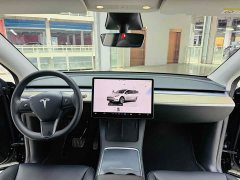 Tesla Model Y rear-wheel drive version - фото 4